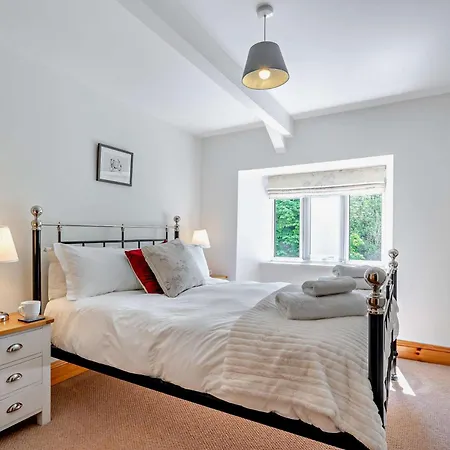 3 Bed In 75649