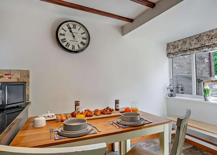 3 Bed In Richmond Oc-75649 Ferienhaus